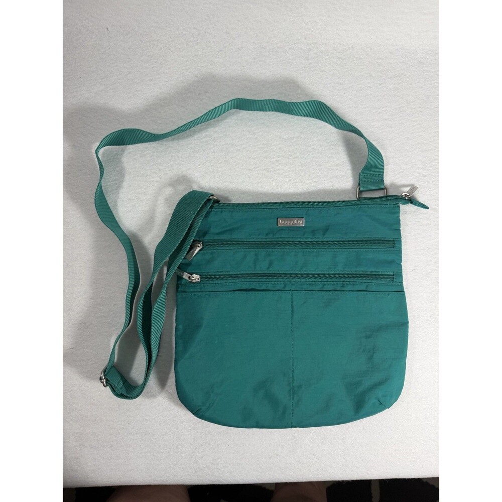 Baggallini Essentials Crossbody Bag Purse Teal